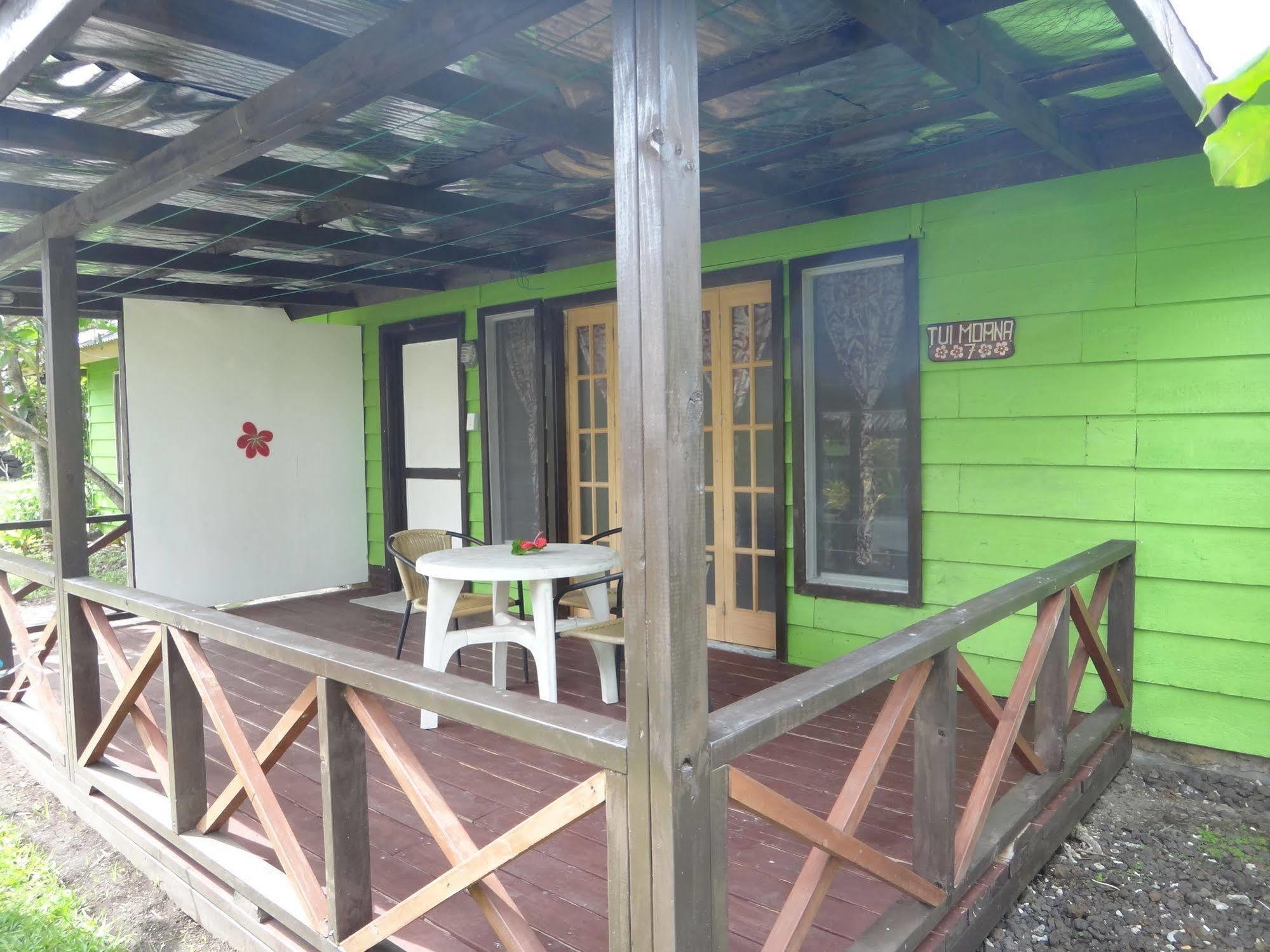 Vaimoana Seaside Lodge Savai'i Island エクステリア 写真